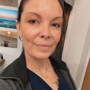 Meet your Posher, Angie